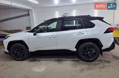 Позашляховик / Кросовер Toyota RAV4 2023 в Кропивницькому