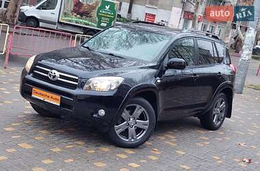 Позашляховик / Кросовер Toyota RAV4 2006 в 