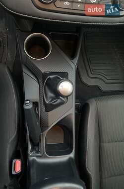Внедорожник / Кроссовер Toyota RAV4 2014 в Днепре