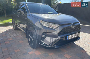 Позашляховик / Кросовер Toyota RAV4 2019 в Львові