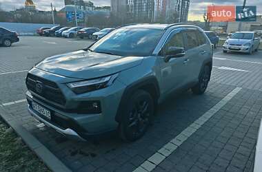 Внедорожник / Кроссовер Toyota RAV4 2024 в Ивано-Франковске