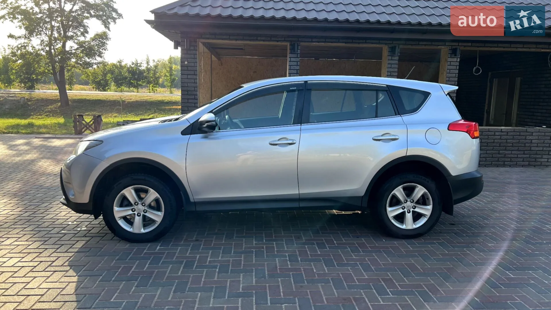 2013 Toyota RAV 4 - мініатюра 7
