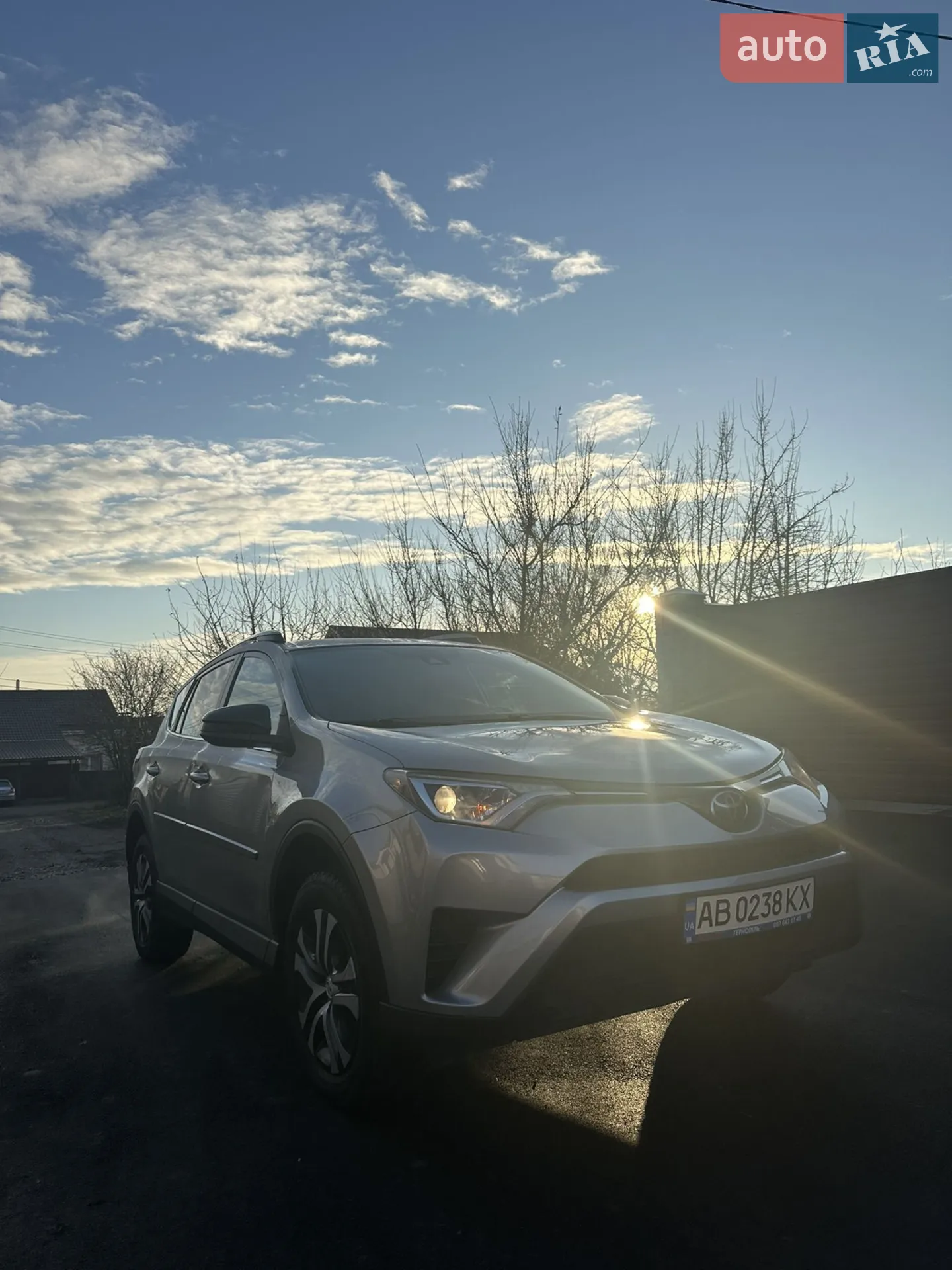 2017 Toyota RAV 4 - мініатюра 4