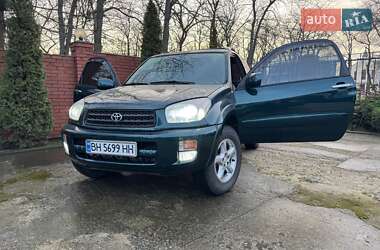 Позашляховик / Кросовер Toyota RAV4 2000 в Ізмаїлі