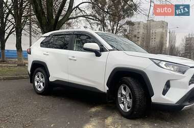 Позашляховик / Кросовер Toyota RAV4 2019 в Харкові