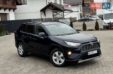 Позашляховик / Кросовер Toyota RAV4 2019 в Вінниці