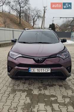 Позашляховик / Кросовер Toyota RAV4 2018 в Косові