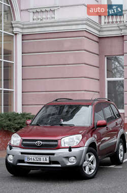 Позашляховик / Кросовер Toyota RAV4 2004 в Одесі