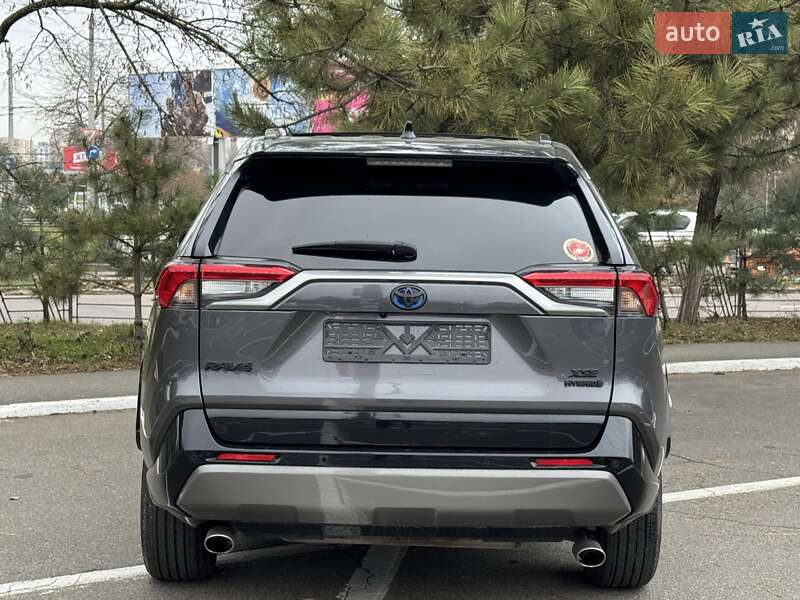 Внедорожник / Кроссовер Toyota RAV4 2021 в Одессе