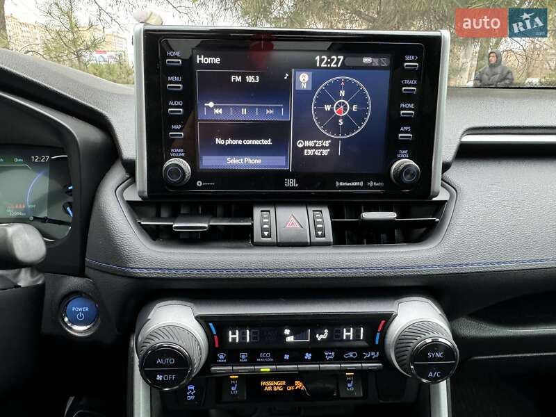 Внедорожник / Кроссовер Toyota RAV4 2021 в Одессе