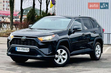 Позашляховик / Кросовер Toyota RAV4 2023 в Києві