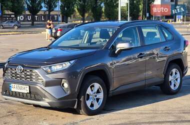 Позашляховик / Кросовер Toyota RAV4 2019 в Києві