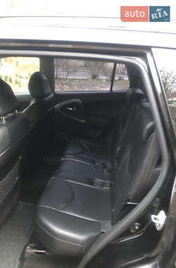 Внедорожник / Кроссовер Toyota RAV4 2007 в 