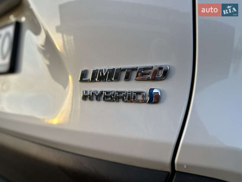 Внедорожник / Кроссовер Toyota RAV4 2022 в Виннице