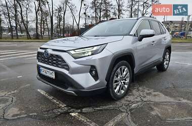 Позашляховик / Кросовер Toyota RAV4 2022 в Києві