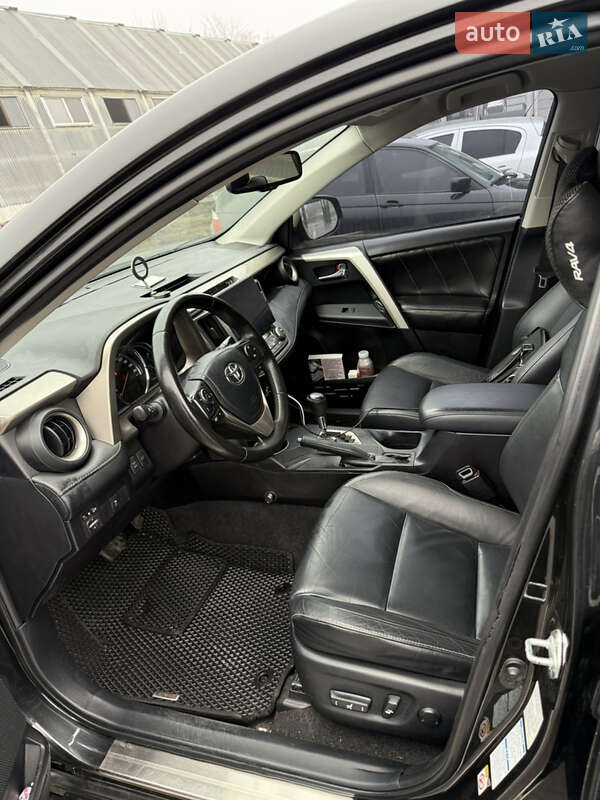 Позашляховик / Кросовер Toyota RAV4 2014 в Вінниці