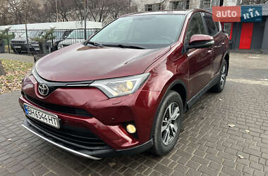 Позашляховик / Кросовер Toyota RAV4 2015 в Одесі