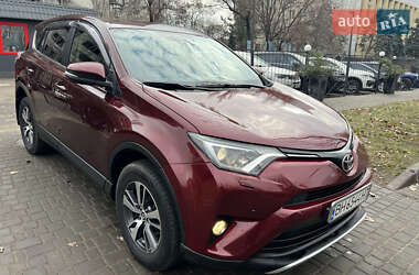 Внедорожник / Кроссовер Toyota RAV4 2015 в Одессе