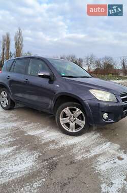 Позашляховик / Кросовер Toyota RAV4 2010 в Луцьку