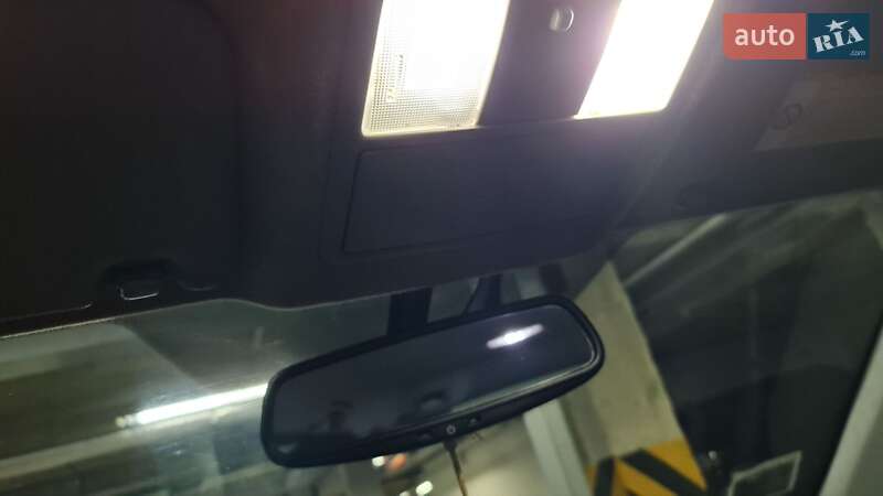 Внедорожник / Кроссовер Toyota RAV4 2012 в Киеве