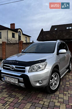 Позашляховик / Кросовер Toyota RAV4 2007 в Миколаєві