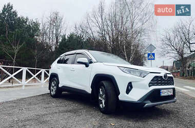 Внедорожник / Кроссовер Toyota RAV4 2023 в Киеве