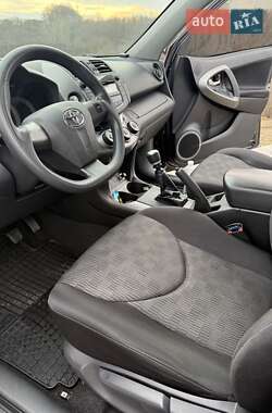 Позашляховик / Кросовер Toyota RAV4 2012 в Житомирі