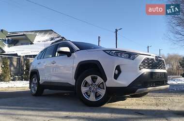 Позашляховик / Кросовер Toyota RAV4 2022 в Здолбуніві