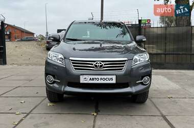 Позашляховик / Кросовер Toyota RAV4 2011 в Києві