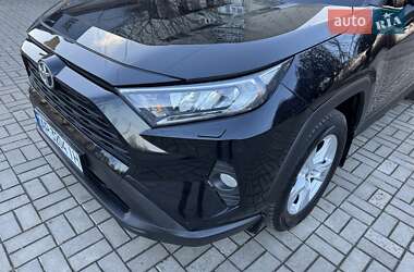 Внедорожник / Кроссовер Toyota RAV4 2021 в Днепре