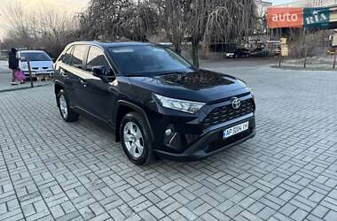 Внедорожник / Кроссовер Toyota RAV4 2021 в Днепре