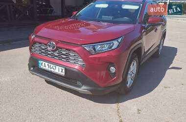 Позашляховик / Кросовер Toyota RAV4 2019 в Черкасах