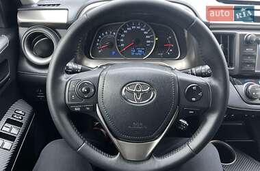 Позашляховик / Кросовер Toyota RAV4 2013 в Харкові