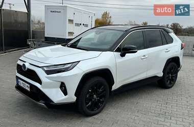 Позашляховик / Кросовер Toyota RAV4 2023 в Києві