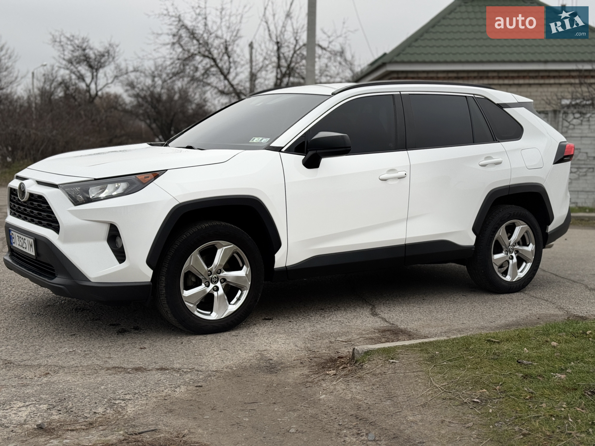 2019 Toyota RAV 4 - мініатюра 8