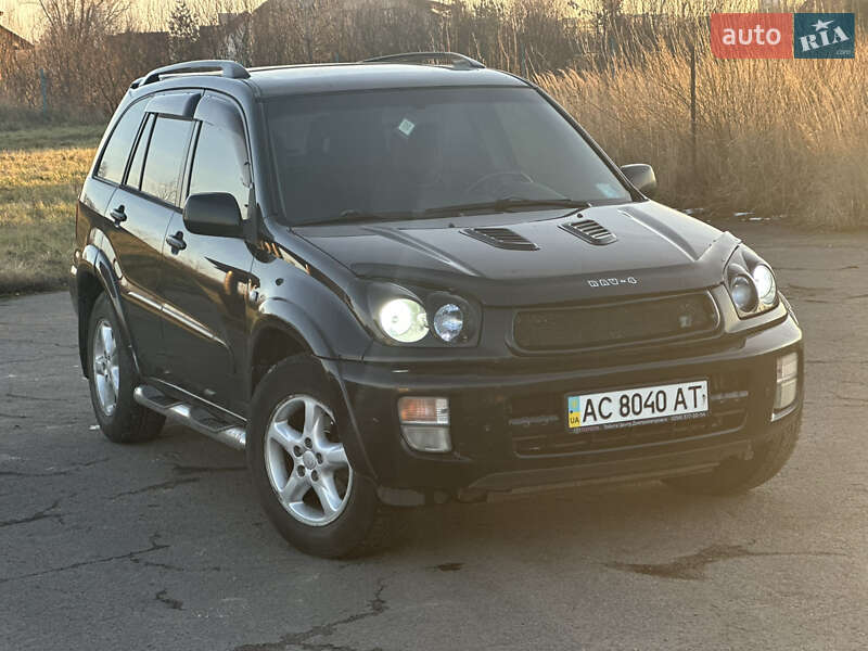 Toyota RAV4 2001