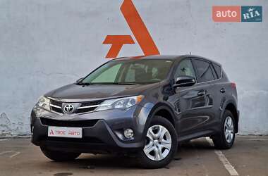 Позашляховик / Кросовер Toyota RAV4 2015 в Одесі