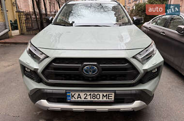 Позашляховик / Кросовер Toyota RAV4 2023 в Києві