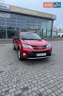 Позашляховик / Кросовер Toyota RAV4 2014 в Дніпрі