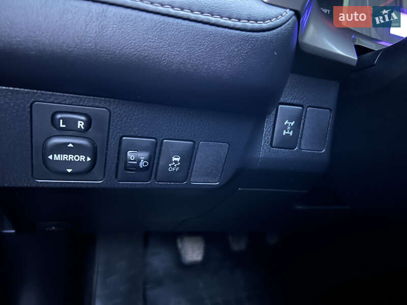 Позашляховик / Кросовер Toyota RAV4 2013 в Дрогобичі