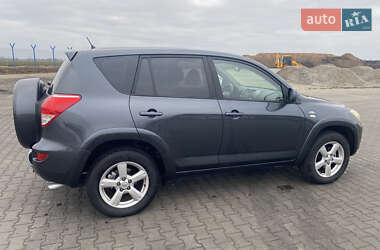 Позашляховик / Кросовер Toyota RAV4 2006 в Одесі