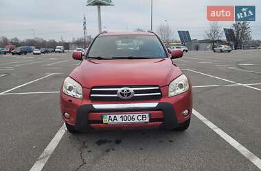 Позашляховик / Кросовер Toyota RAV4 2006 в Києві