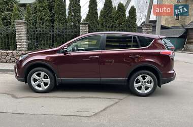 Внедорожник / Кроссовер Toyota RAV4 2017 в Киеве