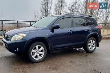 Внедорожник / Кроссовер Toyota RAV4 2006 в Киеве