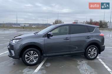 Позашляховик / Кросовер Toyota RAV4 2018 в Києві