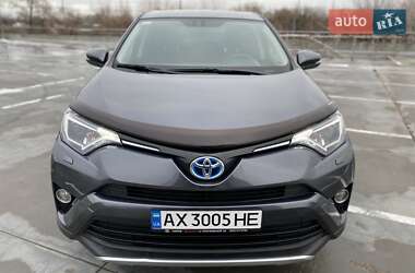 Позашляховик / Кросовер Toyota RAV4 2018 в Києві