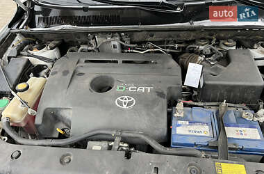 Внедорожник / Кроссовер Toyota RAV4 2012 в 