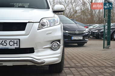 Внедорожник / Кроссовер Toyota RAV4 2011 в 