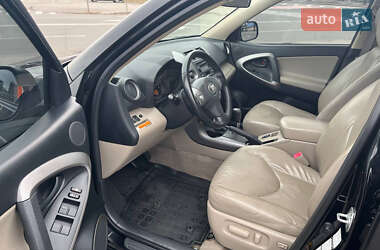 Внедорожник / Кроссовер Toyota RAV4 2008 в Киеве