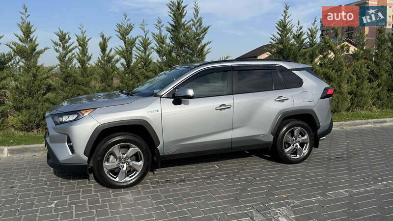 Toyota RAV4 2019